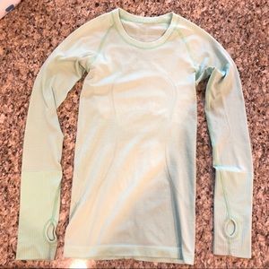 Green lululemon swiftly long sleeve